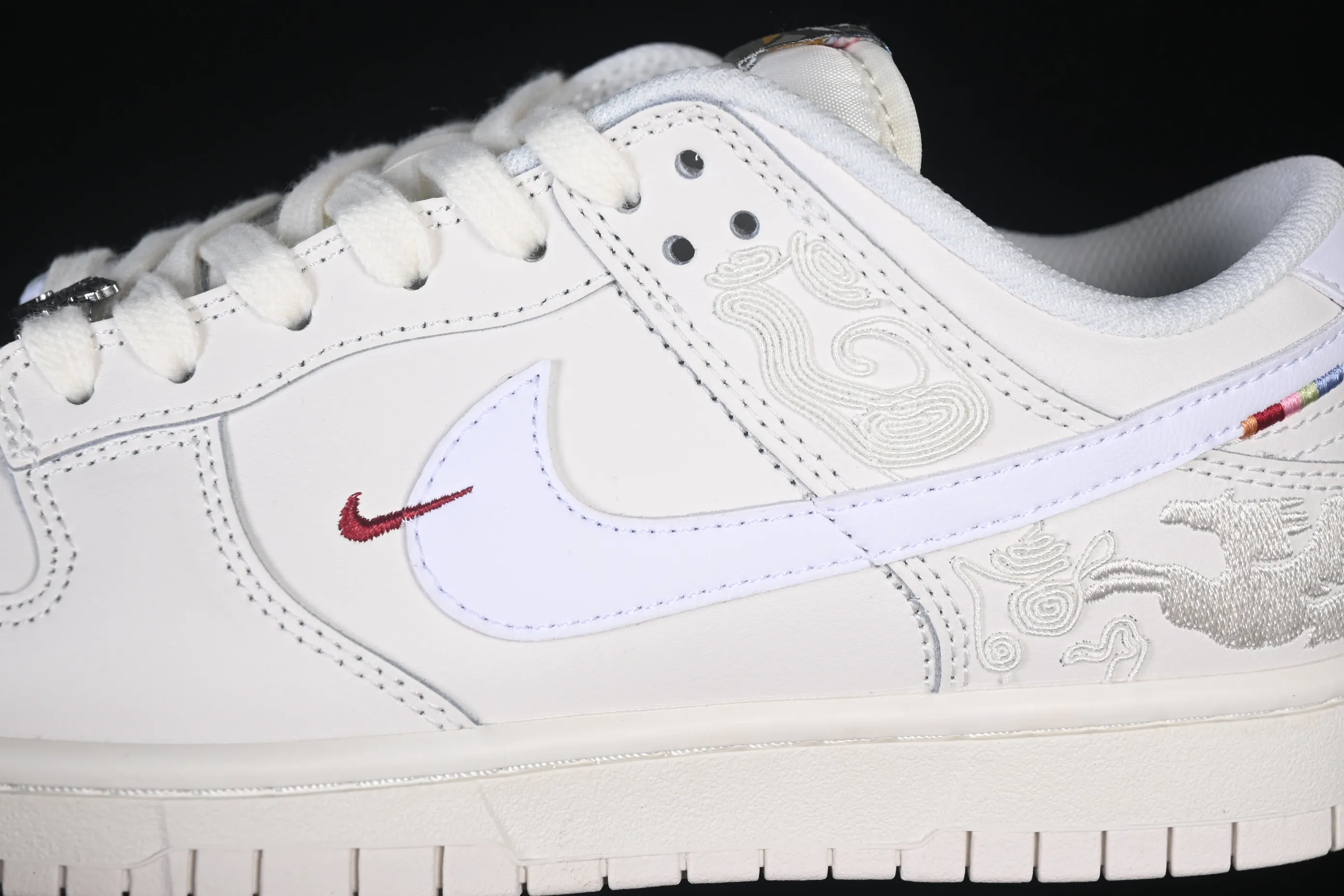 All categories Nk SB Dunk series Nk SB Dunk Low low-top sneakers Nike SB Dunk Low Year of the Horse limited low-top casual sneakers IQ1120-011